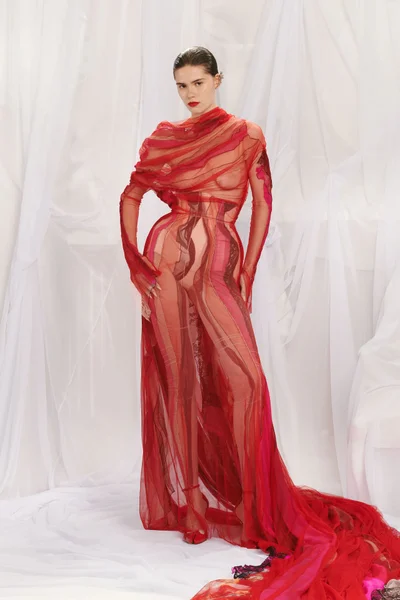 Look 23